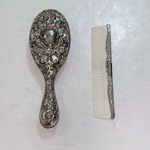 Antique Set Brush And Comb Vanity